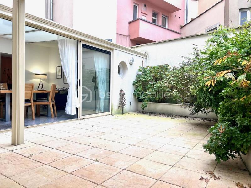 Appartement - 80 m² - 3 pièces