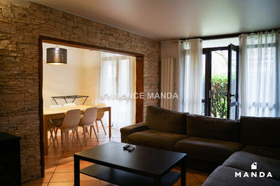 Appartement - 122 m² - 5 pièces