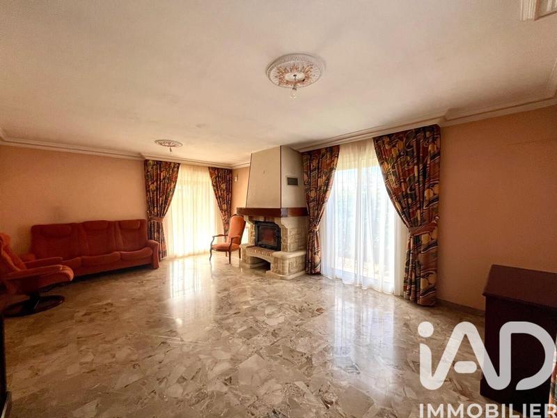 Maison - 98 m² - 4 pièces