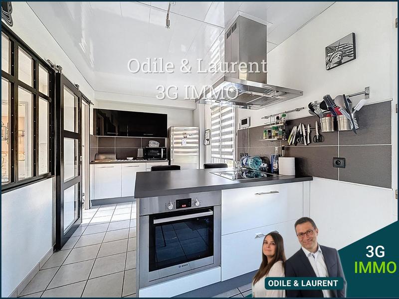 Maison traditionnelle - 120 m² - 6 pièces