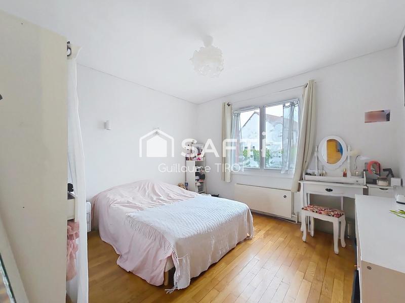 Maison - 157 m² - 6 pièces