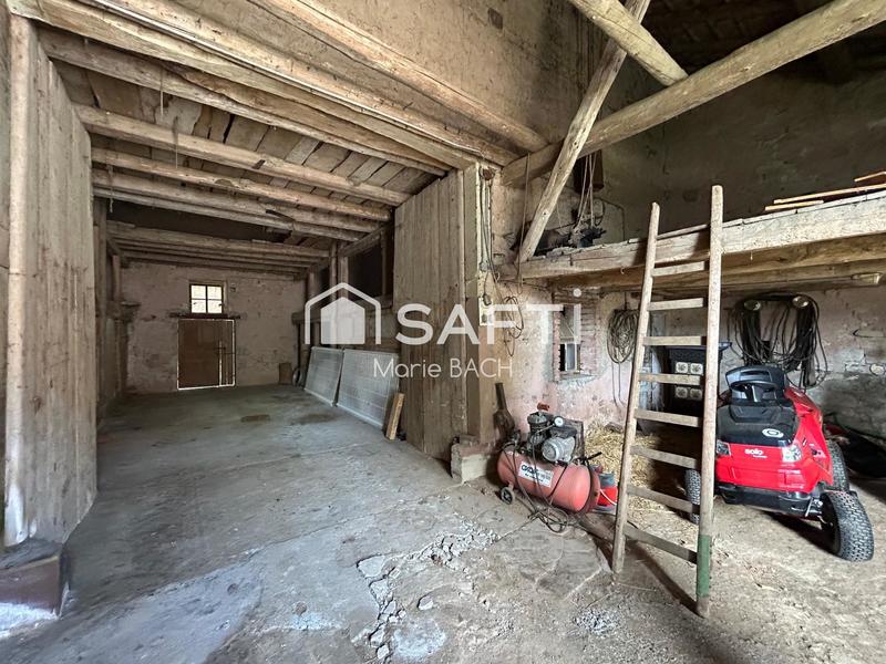 Maison - 300 m² - 8 pièces