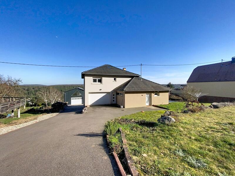 Maison - 175 m² - 6 pièces