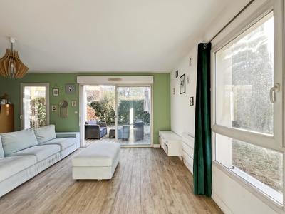 Pavillon - 94 m² - 4 pièces