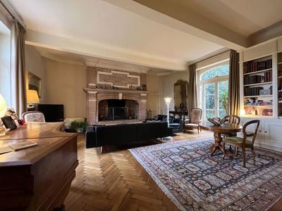 Propriété - 230 m²