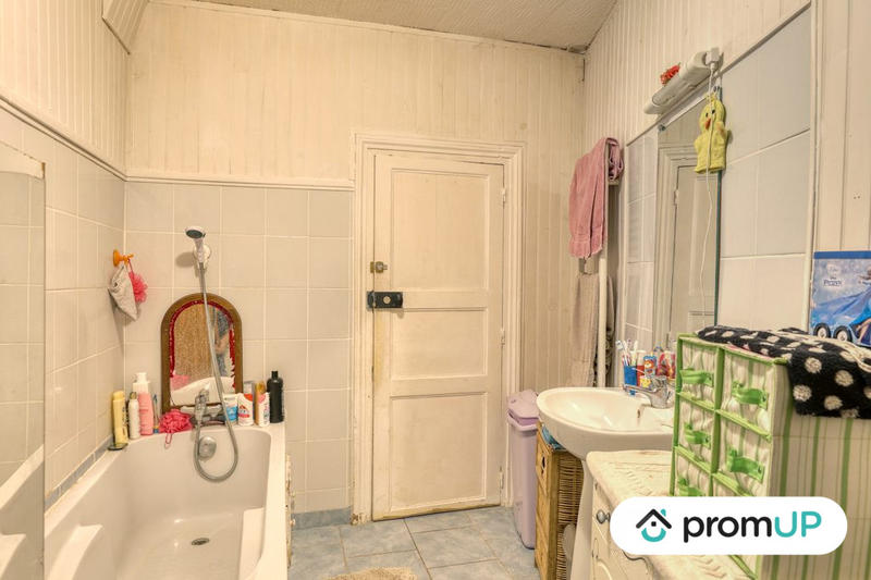 Maison - 70 m² - 5 pièces