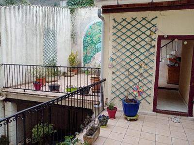 Maison - 137 m² - 10 pièces