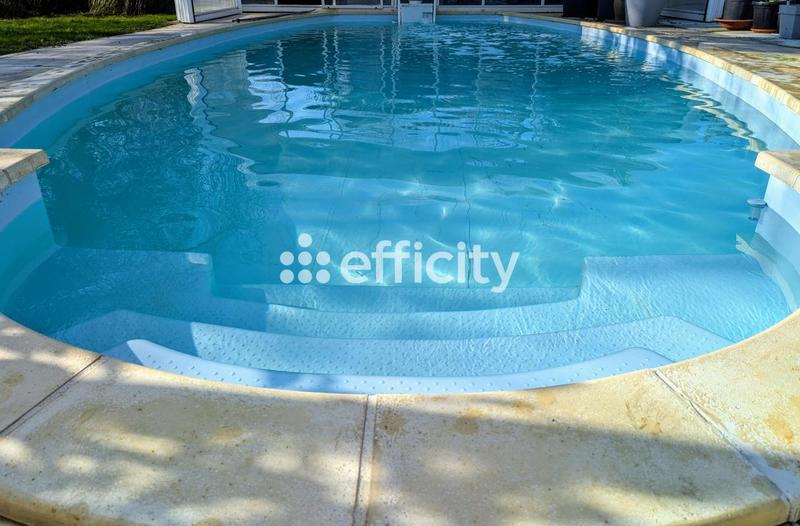 Maison - 140 m² - 5 pièces