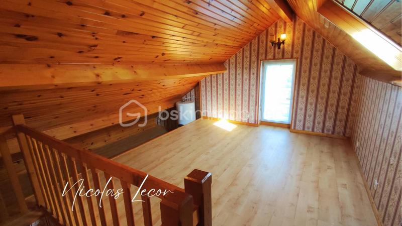 Maison - 150 m² - 7 pièces