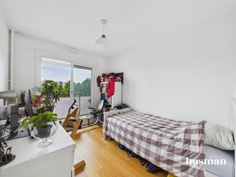 Appartement - 96 m² - 4 pièces