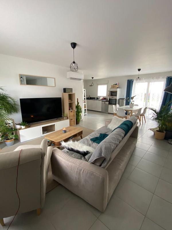 Maison - 98 m² - 5 pièces