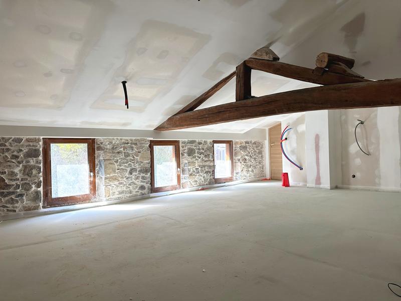 Maison - 190 m² - 10 pièces