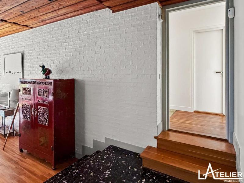 Maison - 209 m² - 8 pièces