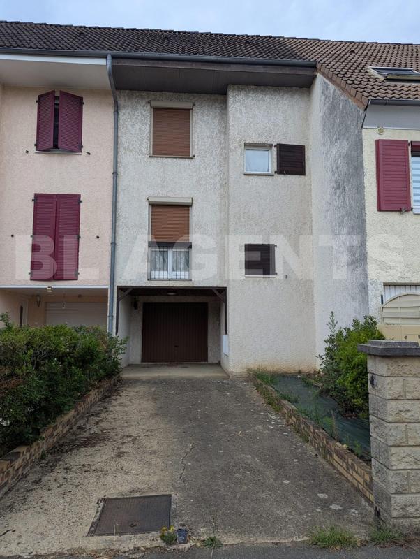 Maison de ville - 89 m² - 5 pièces