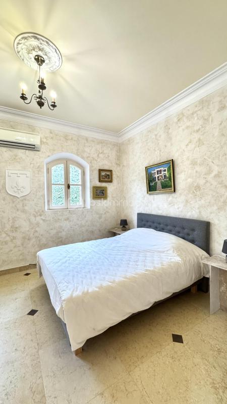 Villa - 420 m² - 11 pièces