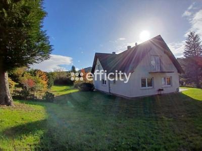 Maison - 187 m² - 6 pièces