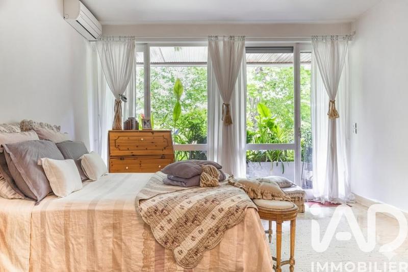 Appartement - 102 m² - 4 pièces