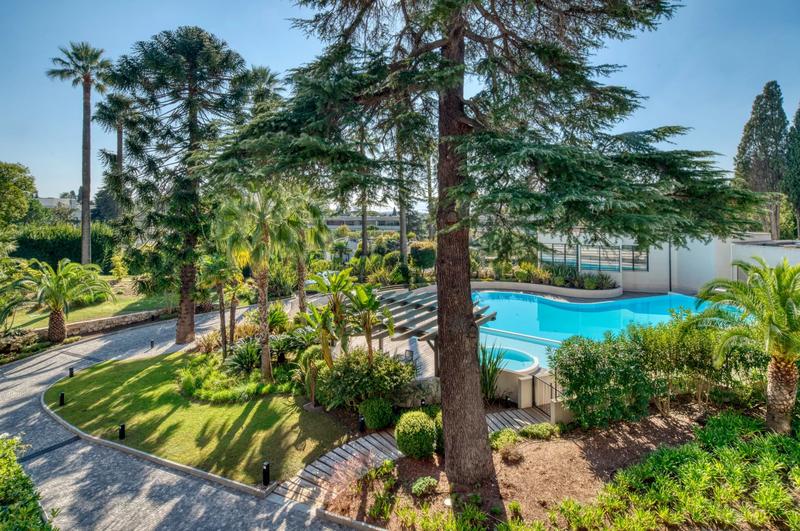 Appartement - 157 m² - 4 pièces