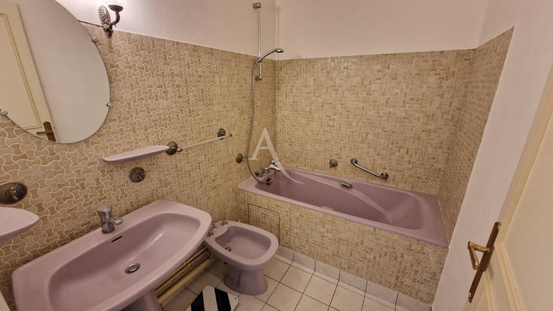 Appartement - 106 m² - 5 pièces