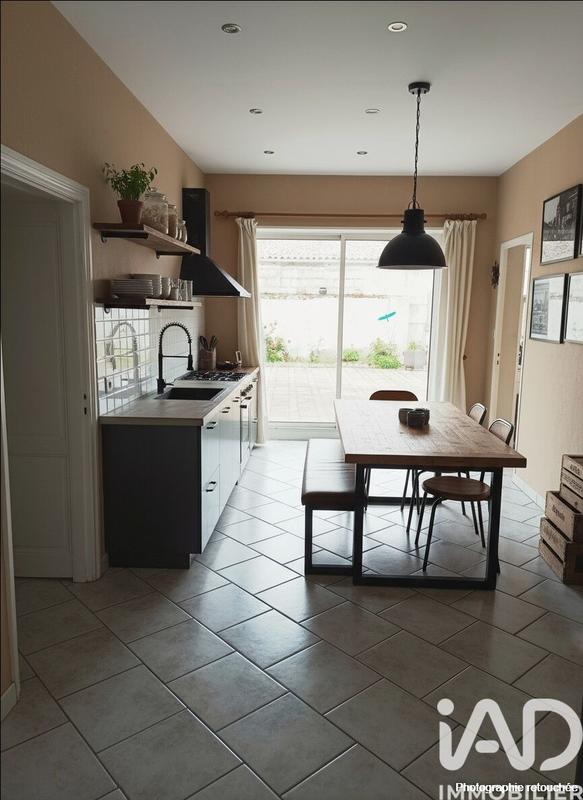 Maison de village - 209 m² - 9 pièces