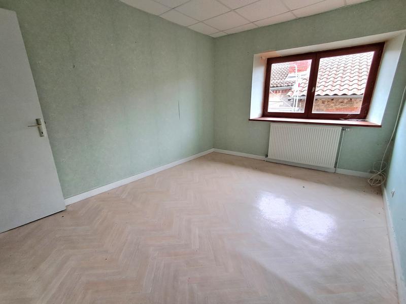 Maison - 252 m² - 10 pièces