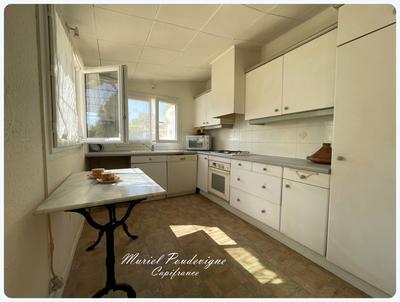 Maison - 172 m² - 6 pièces