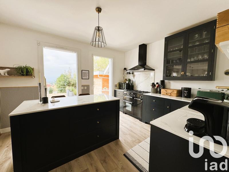 Maison - 190 m² - 6 pièces