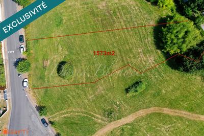 Terrain - 1 573 m²