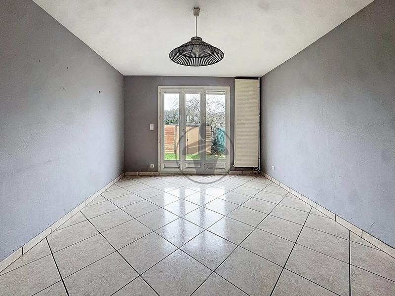 Maison - 94 m² - 4 pièces