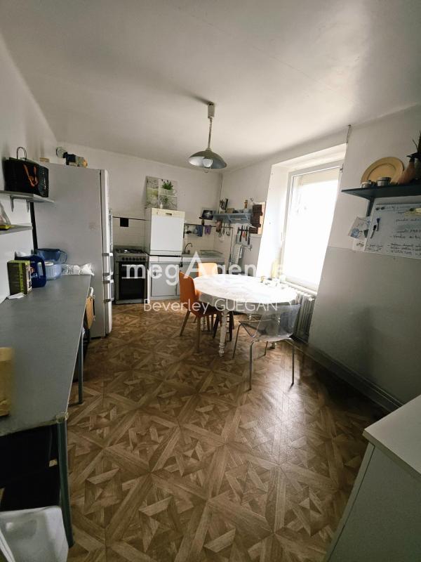 Maison - 135 m² - 7 pièces