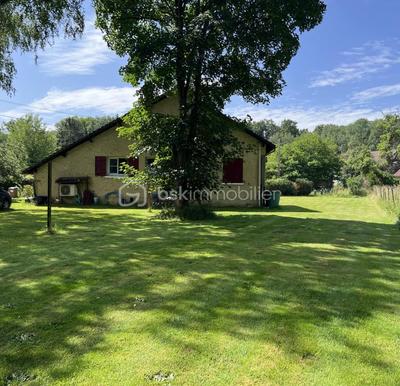 Maison traditionnelle - 112 m² - 5 pièces