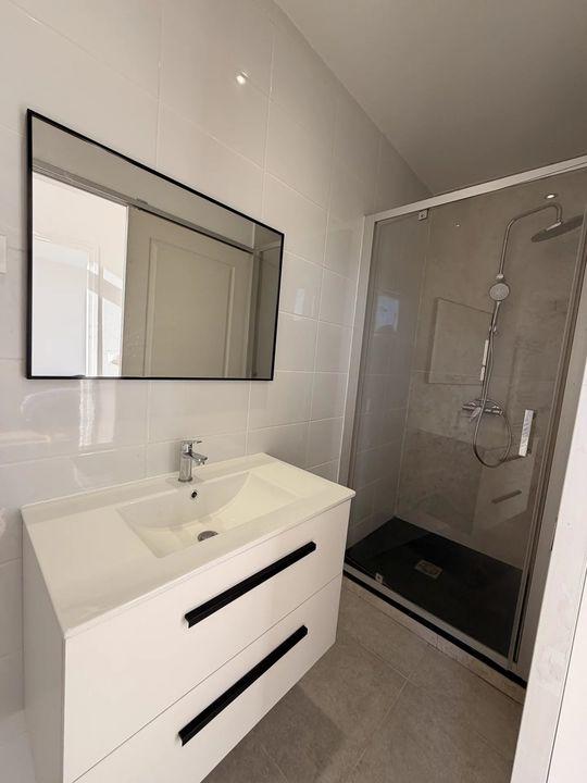 Immeuble - 102 m² - 4 pièces