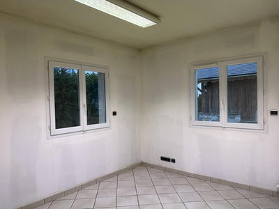 Bureau - 75 m² - 3 pièces