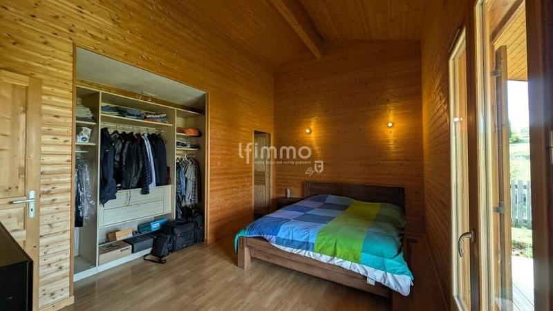 Maison - 114 m² - 4 pièces