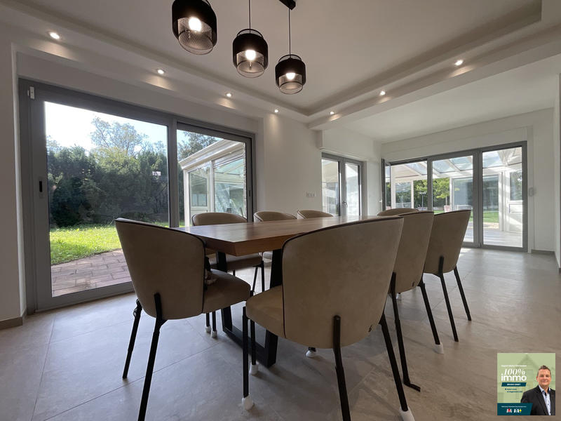 Villa - 486 m² - 11 pièces