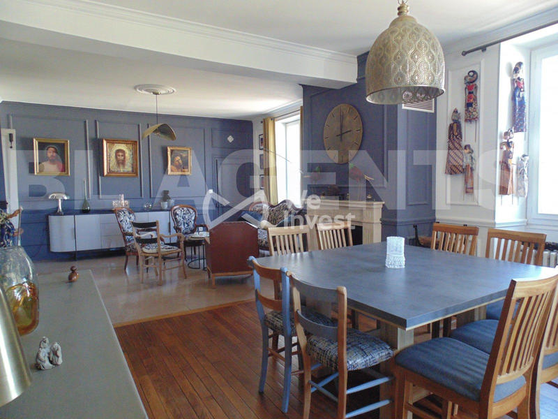 Maison - 150 m² - 8 pièces