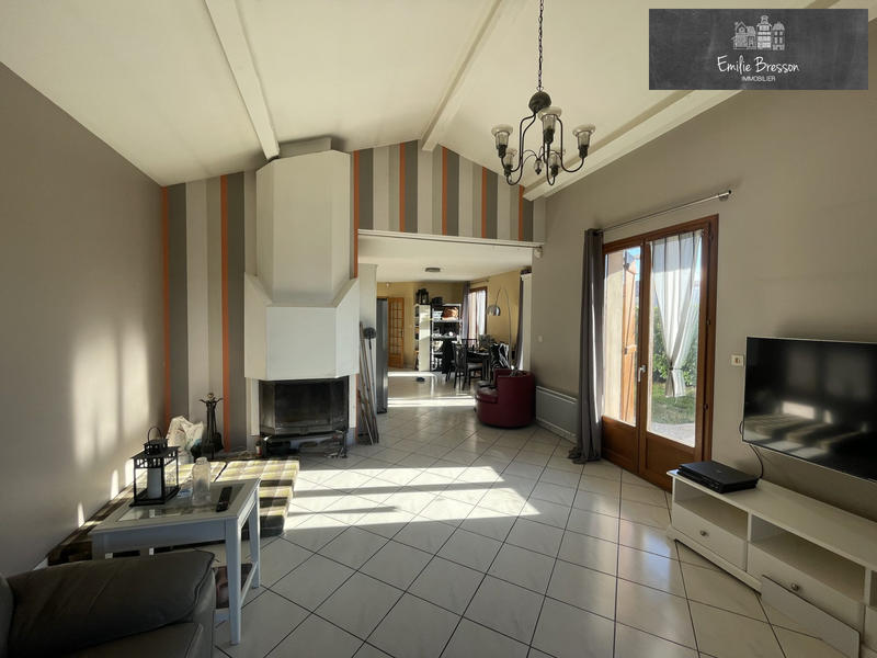 Maison - 110 m² - 4 pièces