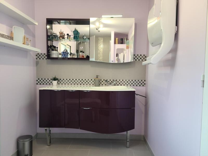 Maison - 212 m² - 8 pièces