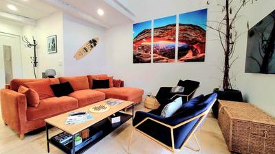 Maison - 196 m² - 6 pièces