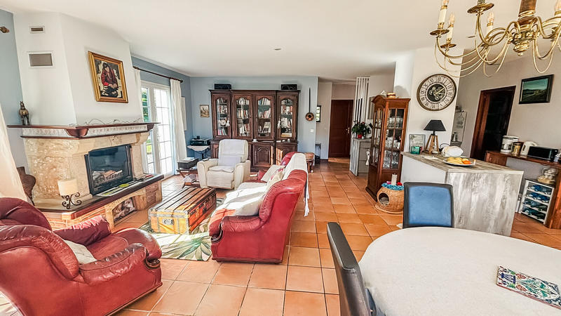 Maison - 117 m² - 5 pièces