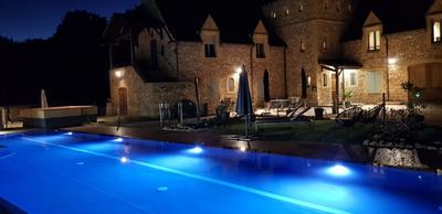 Demeure - 450 m² - 9 pièces