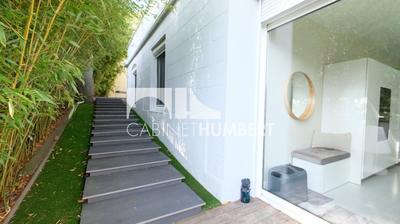 Appartement - 206 m² - 5 pièces