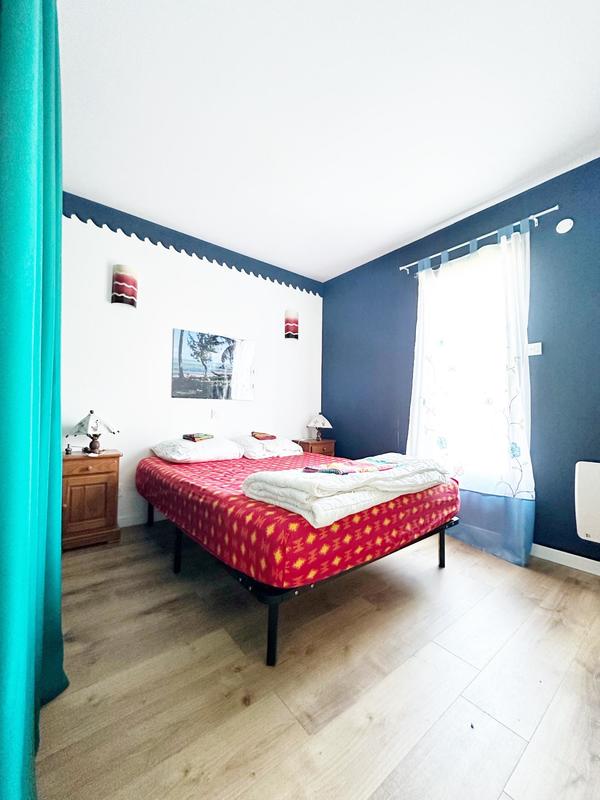 Maison - 90 m² - 3 pièces