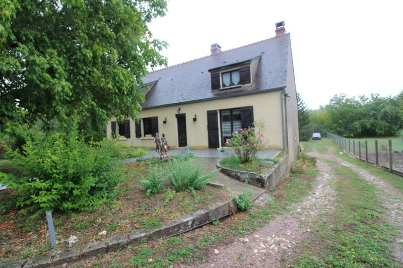 Maison - 235 m² - 9 pièces