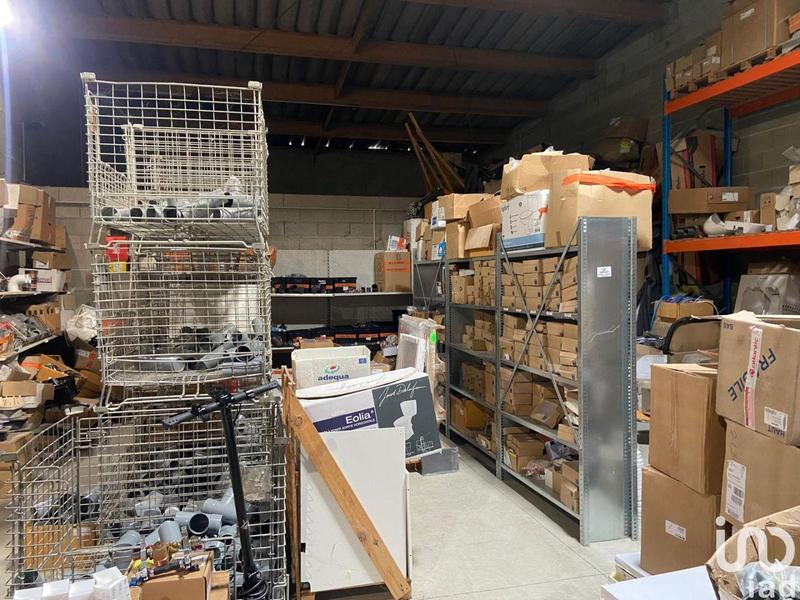 Local commercial - 1 845 m²