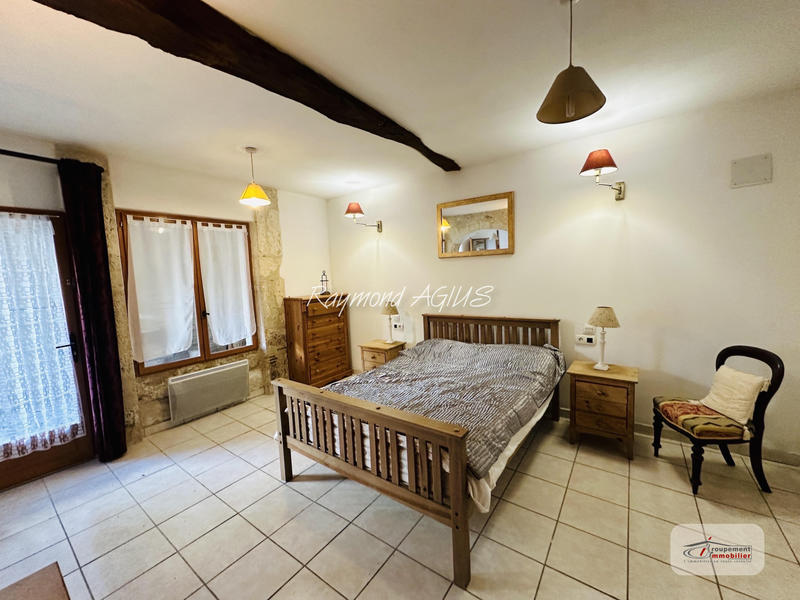 Maison - 304 m² - 11 pièces