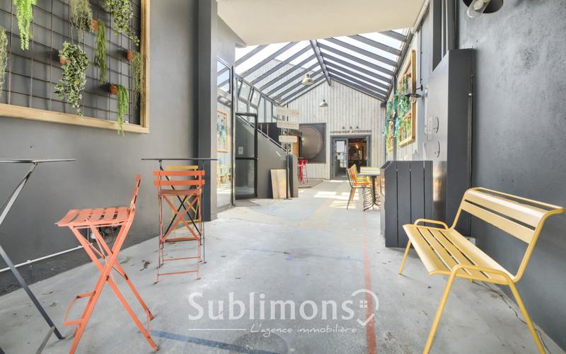 Fonds de commerce - 120 m²