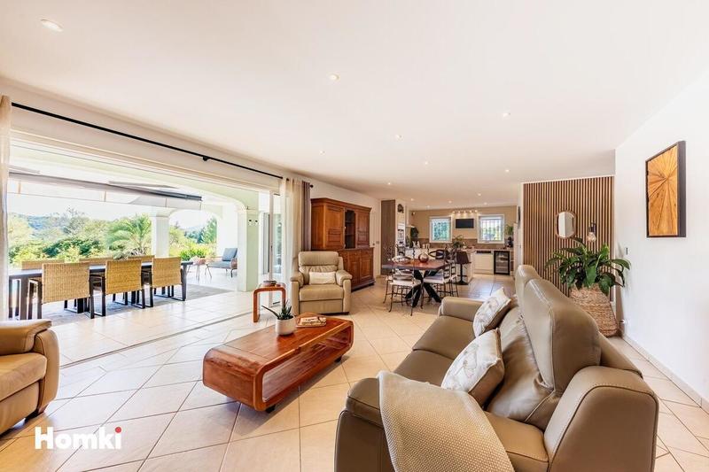 Maison - 134 m² - 4 pièces