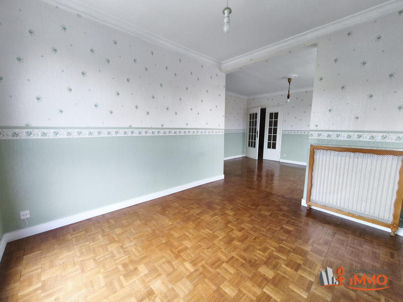 Appartement - 80 m² - 4 pièces