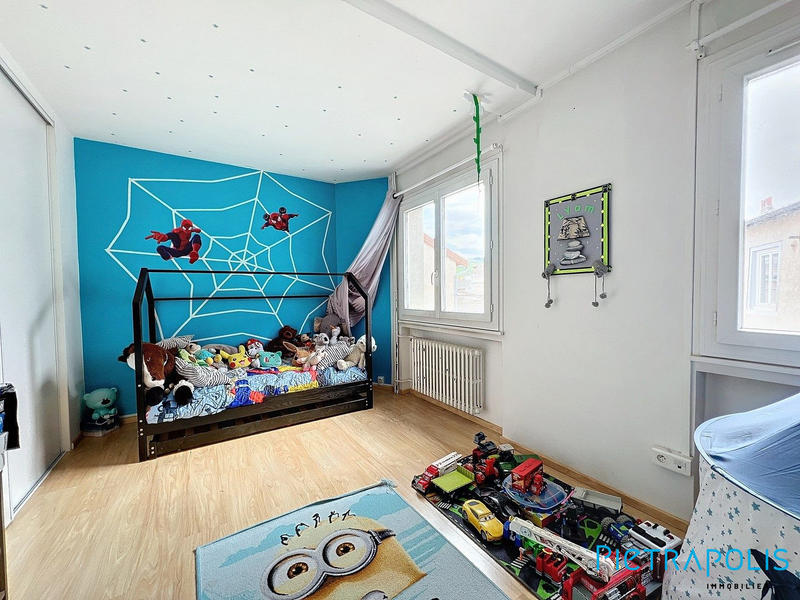 Appartement - 136 m² - 4 pièces